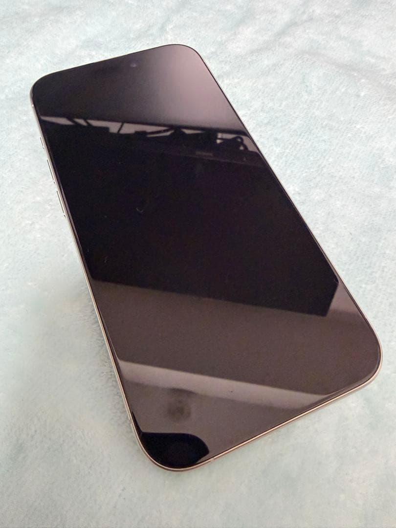 【美品】Apple iPhone15 Pro 512GB SIMフリー