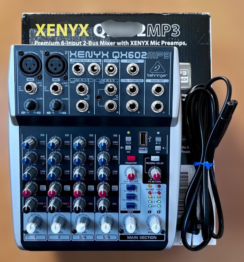 BEHRINGER XENYX QX602 MP3 アナログミキサー・USB