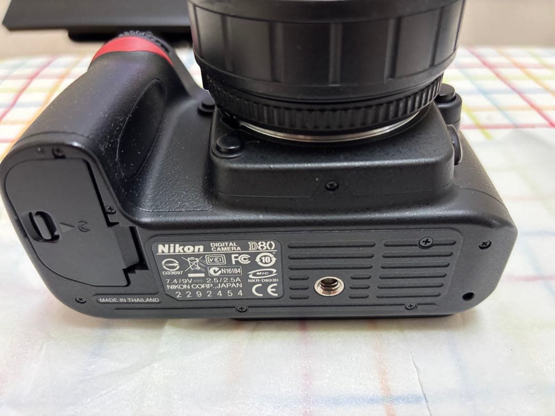 Nikon D80 デジタル一眼レフカメラ 本体