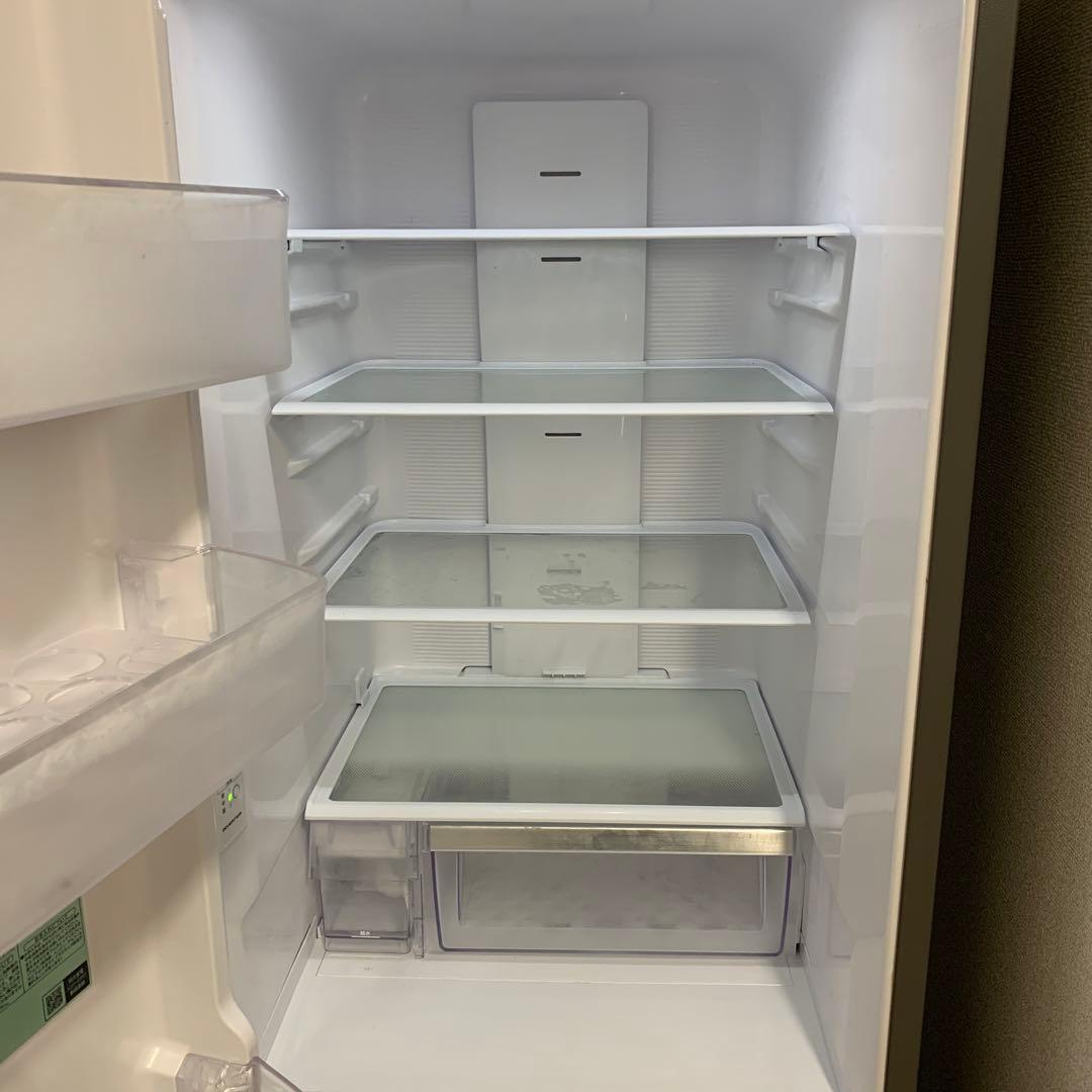 ♡♡♡　日立ノンフロン冷凍冷蔵庫　315L 2022年製