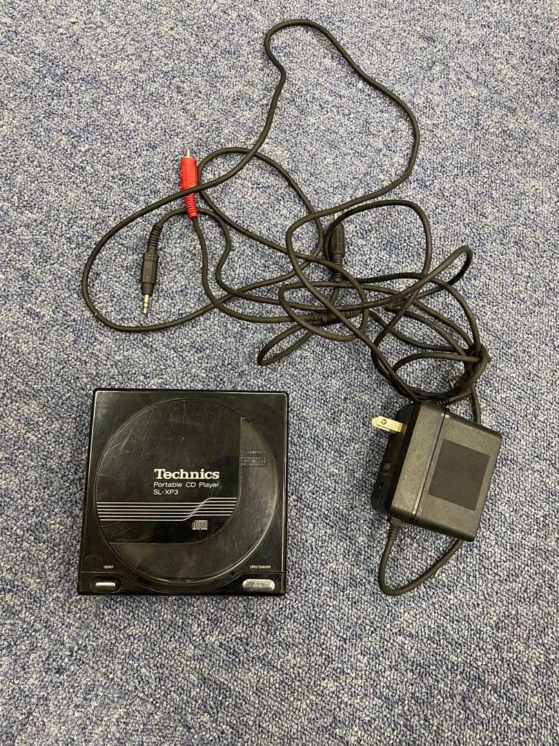 d*9様 Technics SL-XP3 ポータブルCDプレーヤー