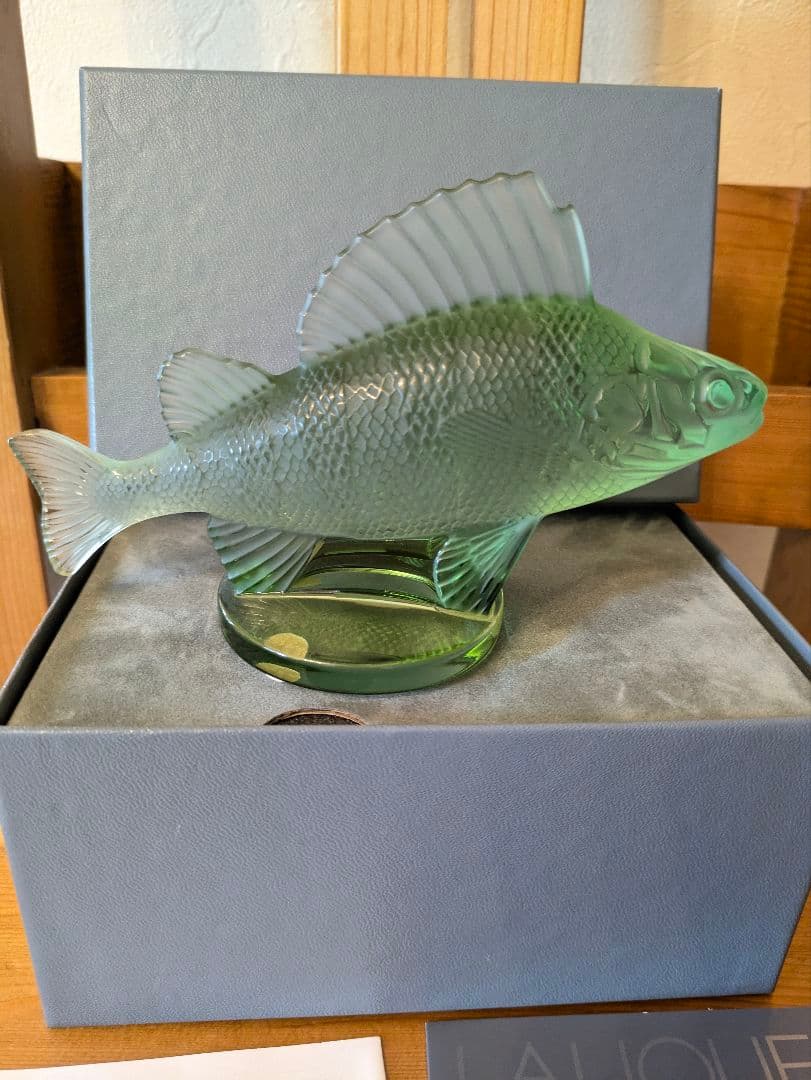 LALIQUE ラリック　魚の彫刻 緑色 ペパーウェイト　約15cm