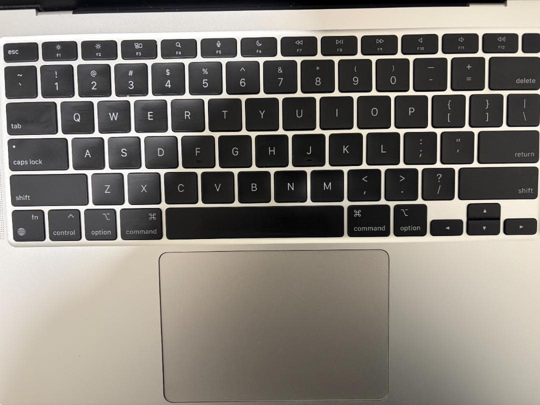 MacBook Air M1 16GB/256GB ケース付き USキーボード