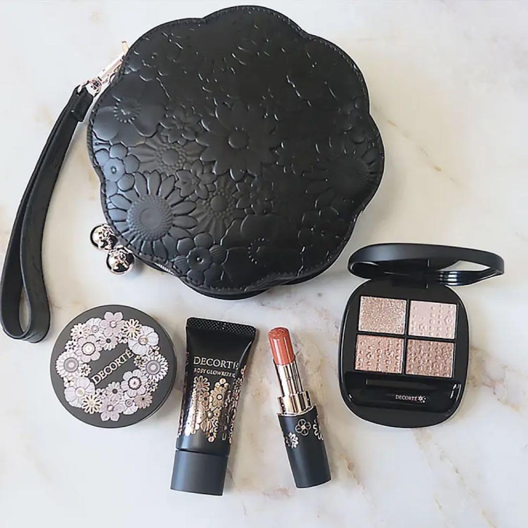 うし　コスメデコルテ ETERNALBLOOM COLLECTION