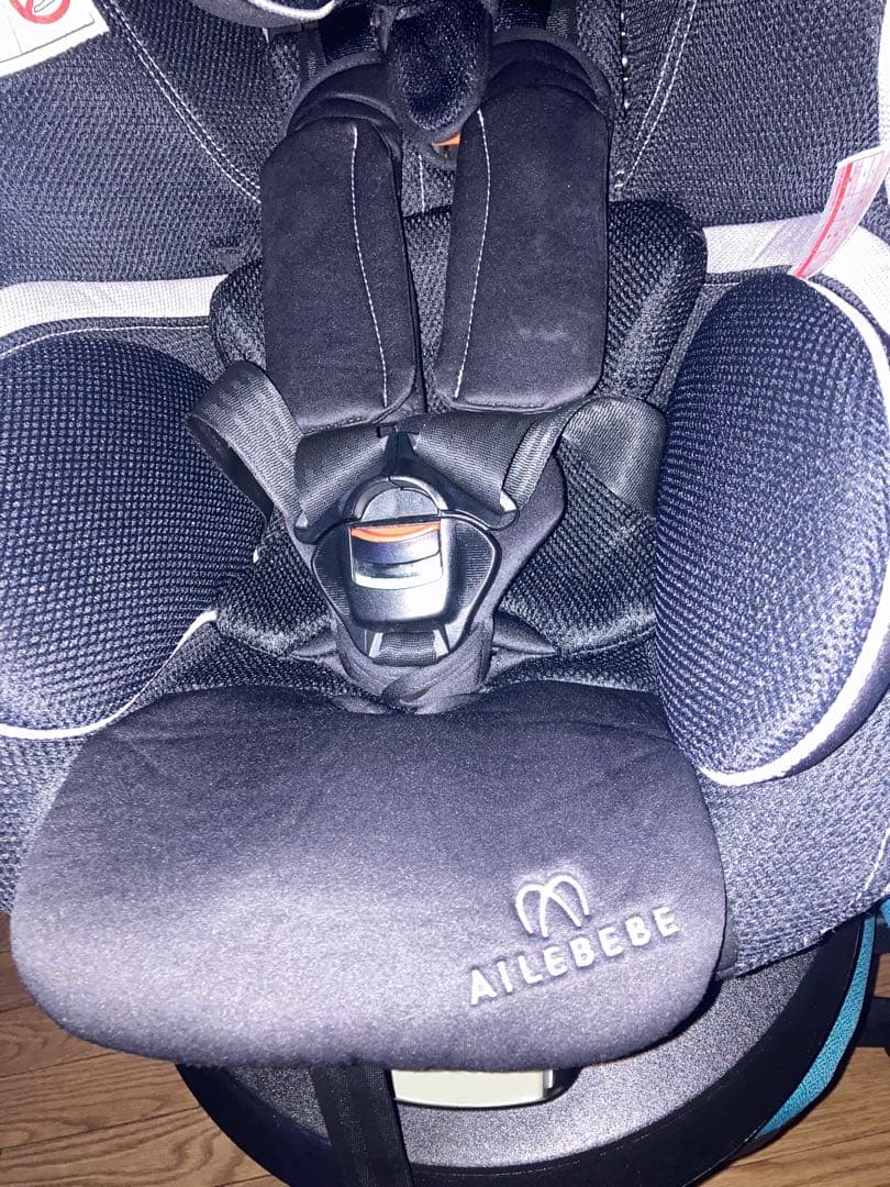 エールベベ⭐️isofixクルット3iグランス最高位チャイルドシートクリーニング済