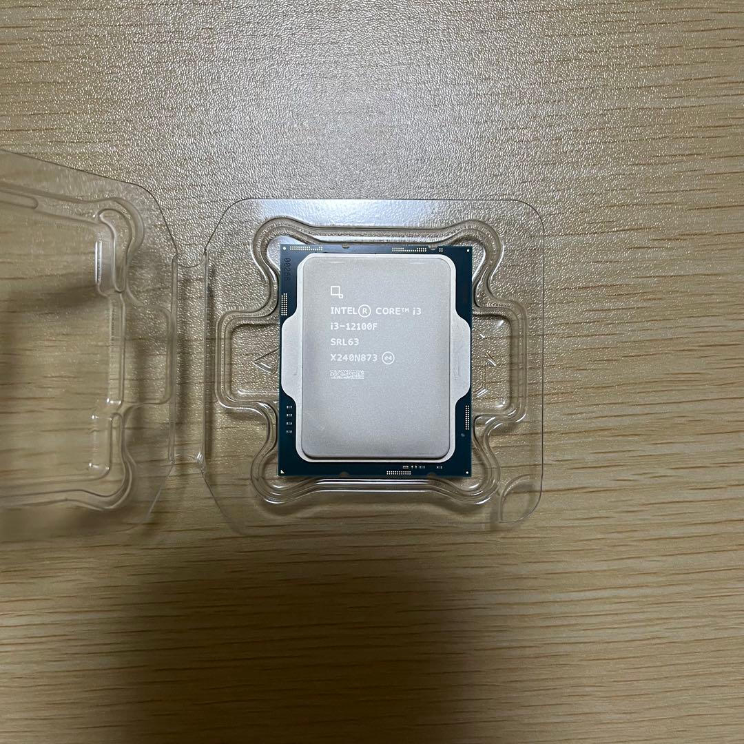 Intel Core i3-12100F 動作確認済