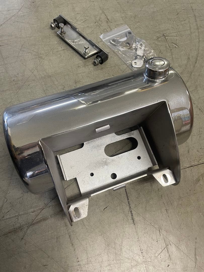 ハーレー オイルタンク EVO チョッパー ソフテイル