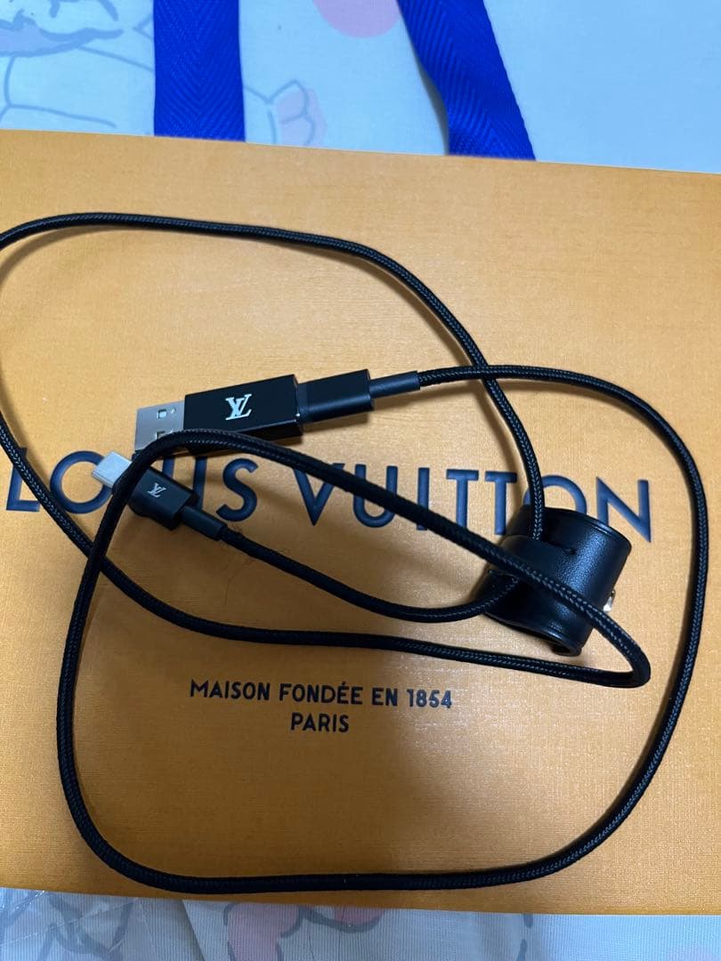 ルイヴィトン ワイヤレスイヤホン ホライゾン QAB110