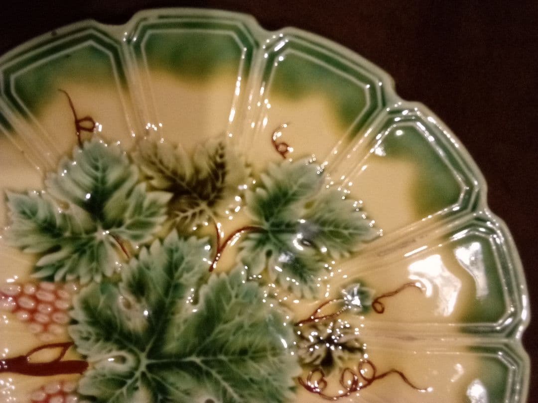 フランス ヴァルボティーヌ皿 葡萄文様