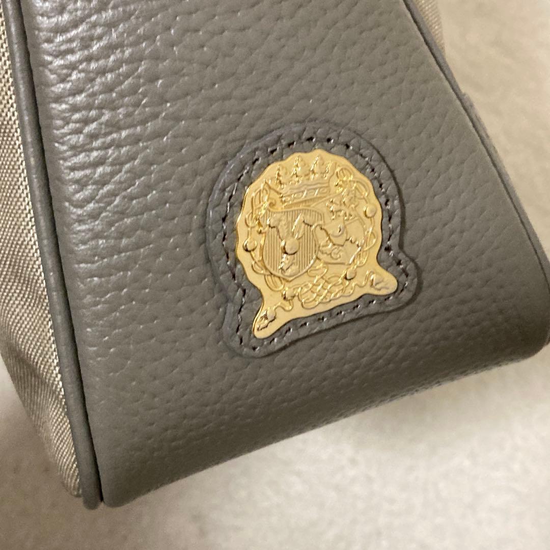 新品未使用 タグ付き ADMJ エーディーエムジェイ グレー ショルダーバッグ