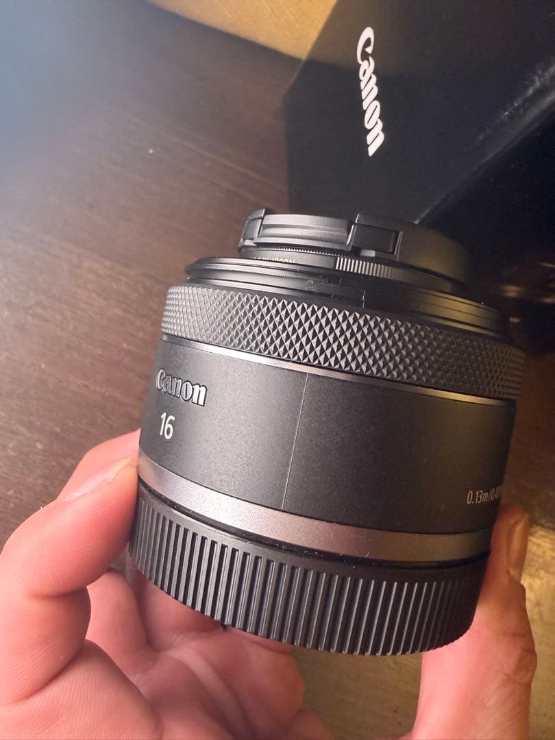 Canon RF16mm F2.8 STM レンズ