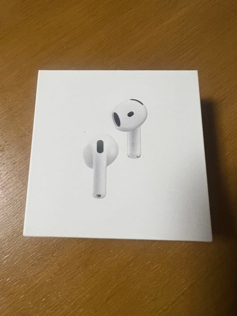 Apple AirPods 4 本体　新品　未開封　ノイズキャンセリング搭載