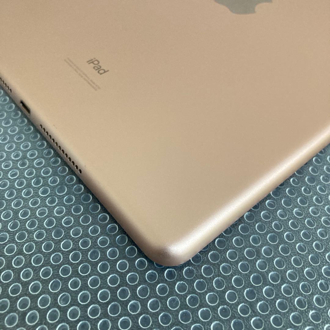 3687【早い者勝ち】美品☆iPad7 第7世代 128GB WIFIモデル☆