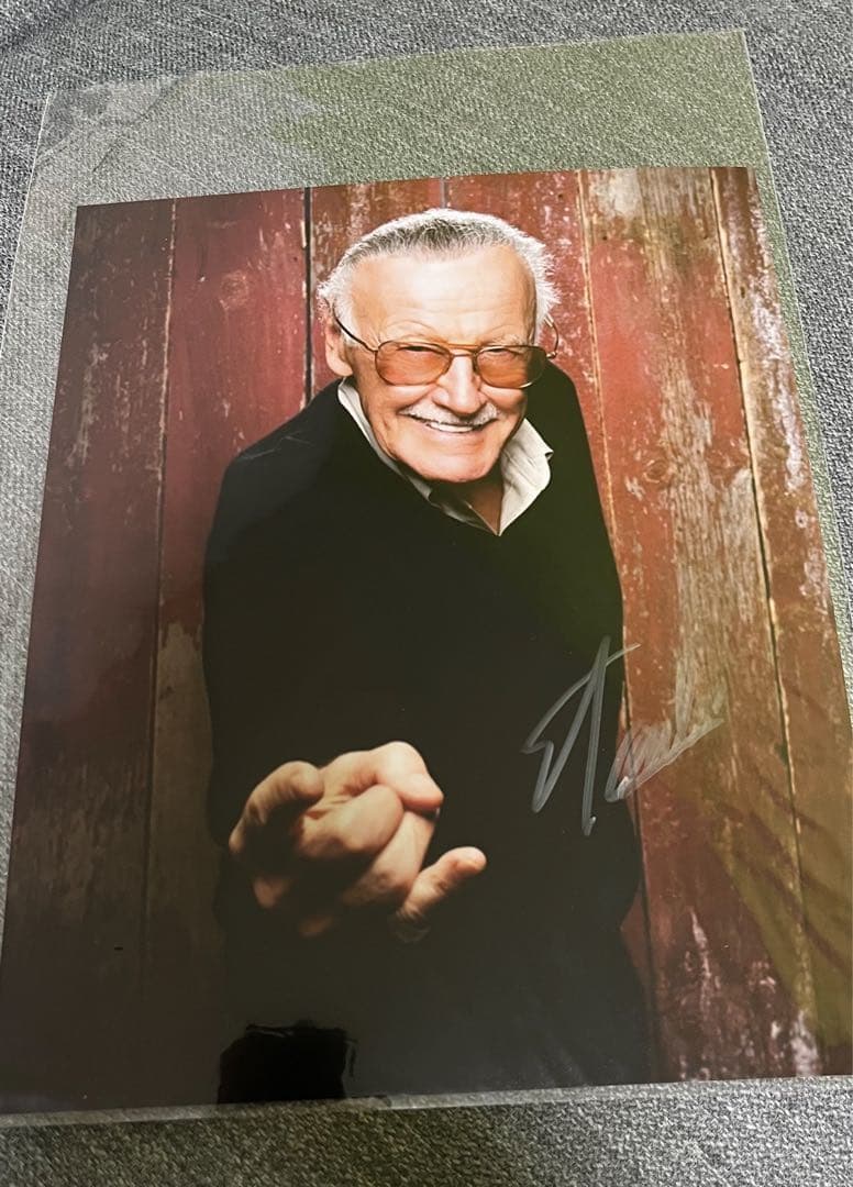 ［希少品］マーベルレジェンド　スタン・リー 直筆サイン