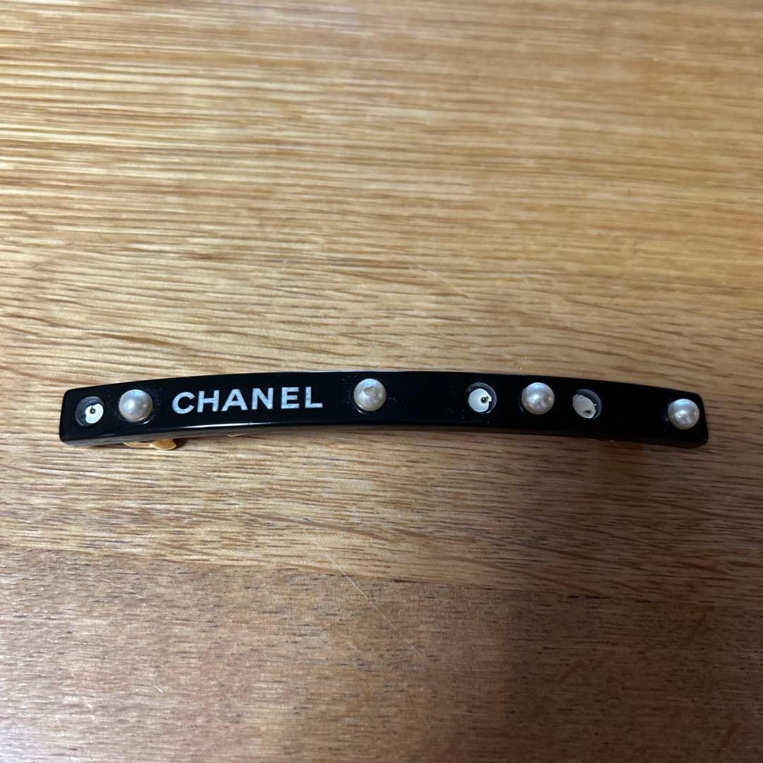 CHANEL バレッタ 黒 パール　ジャンク品