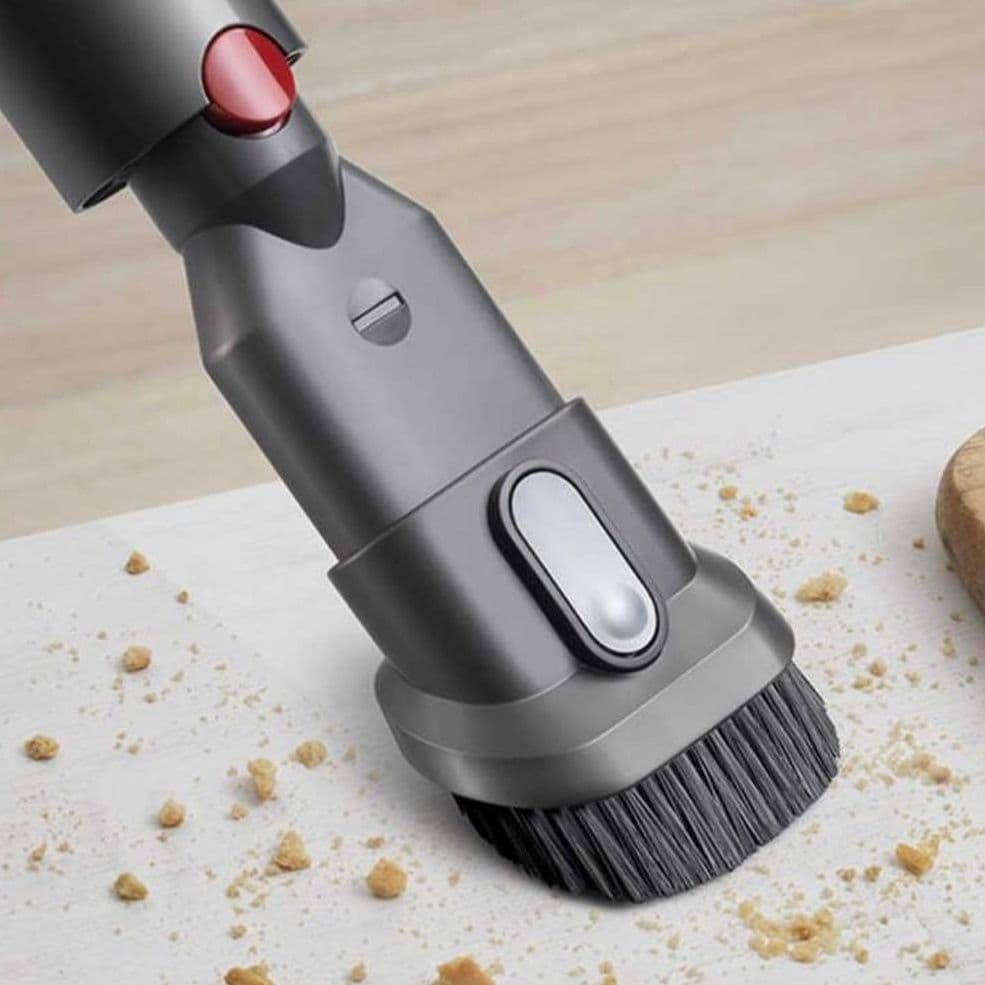 ダイソンV8 SV10 掃除機 完全分解清掃済み動作品 純正バッテリー２つセット