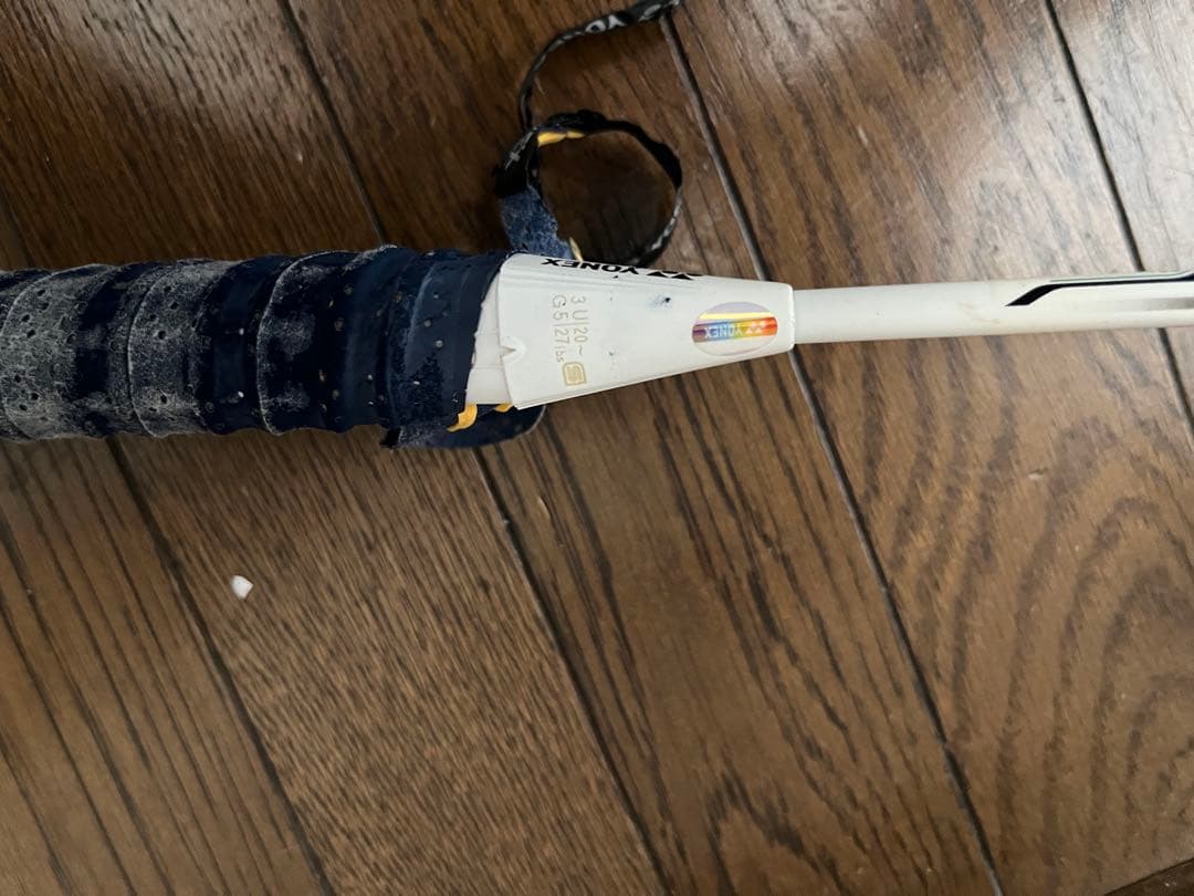 廃盤　YONEX VOLTRIC FORCF バトミントンラケット 3UG5