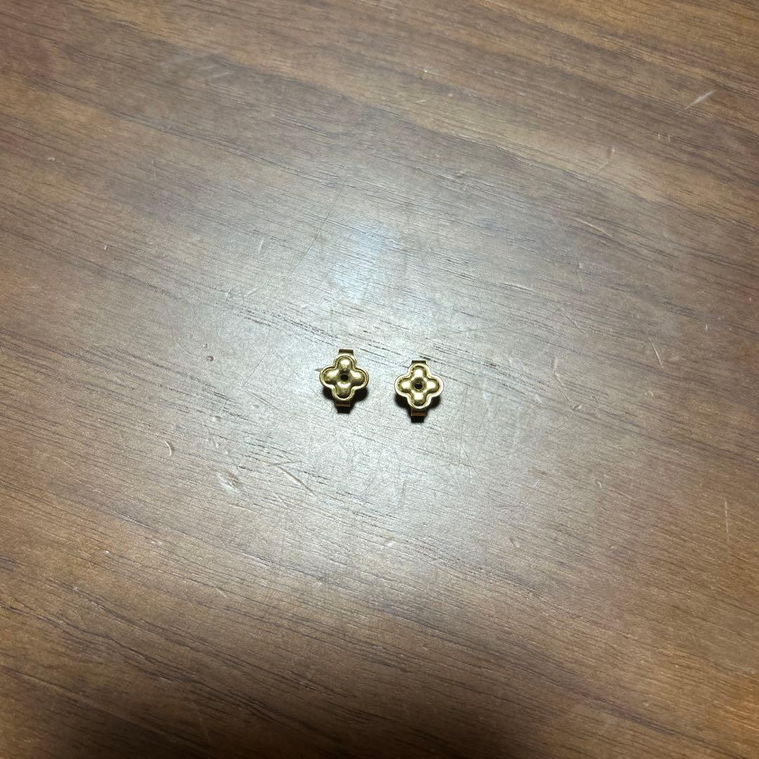 ルイ・ヴィトン　ピアス