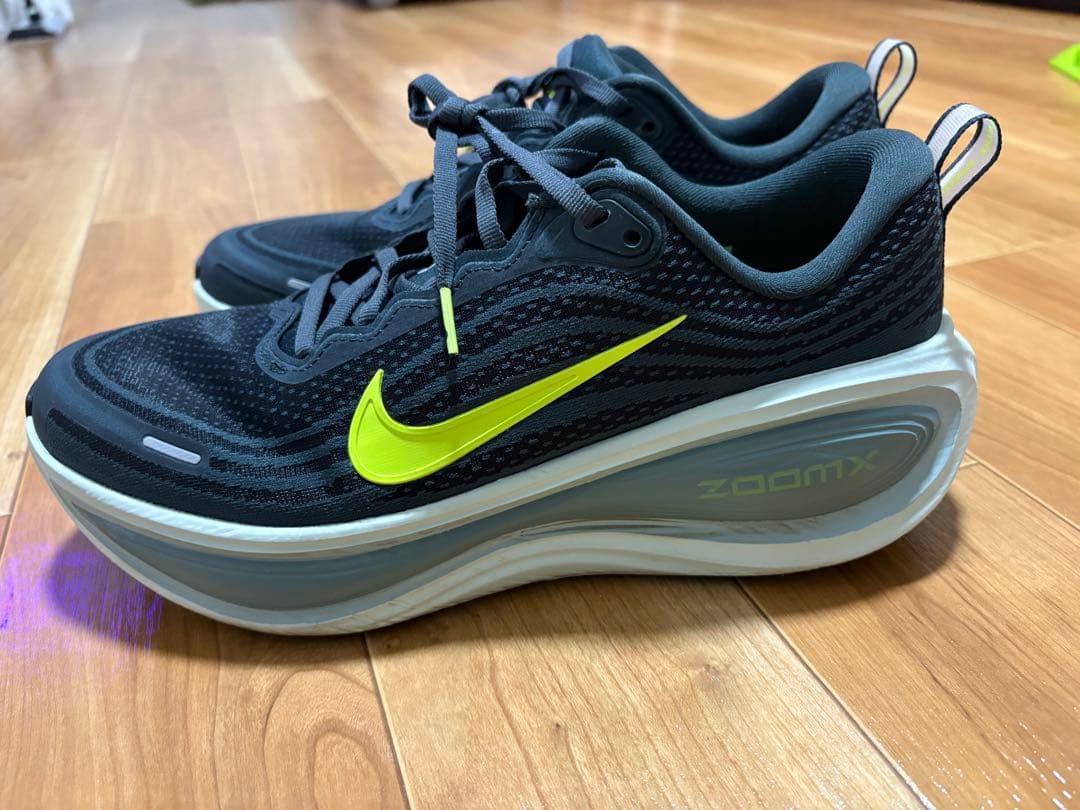 美品オススメです。NIKE ポメロプラス　メンズ27.5cm