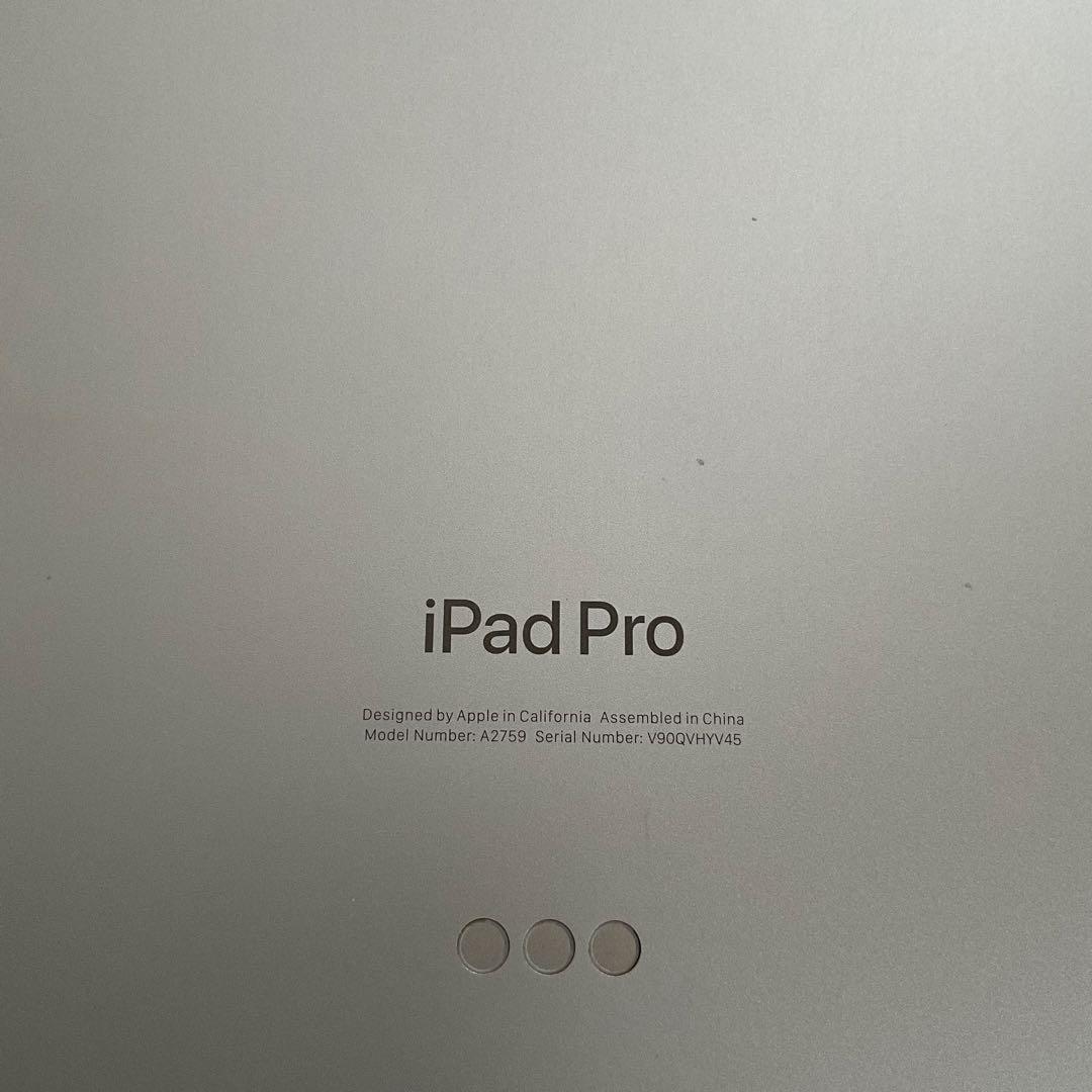 iPad Pro 11インチ 第4世代 少画面傷あり 3K873J/A シルバー
