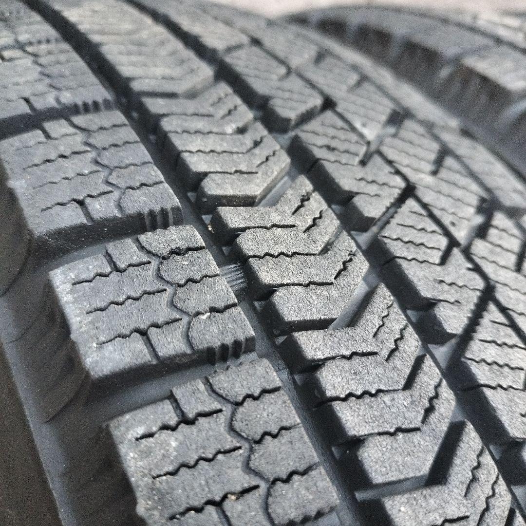 145/80R13 スチールホイル付きスタッドレスタイヤ4本セットの内2本 ①