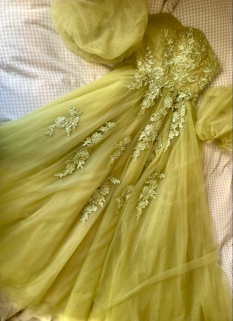 ソフトチュール カラードレス Aライン ピスタチオグリーン 刺繍