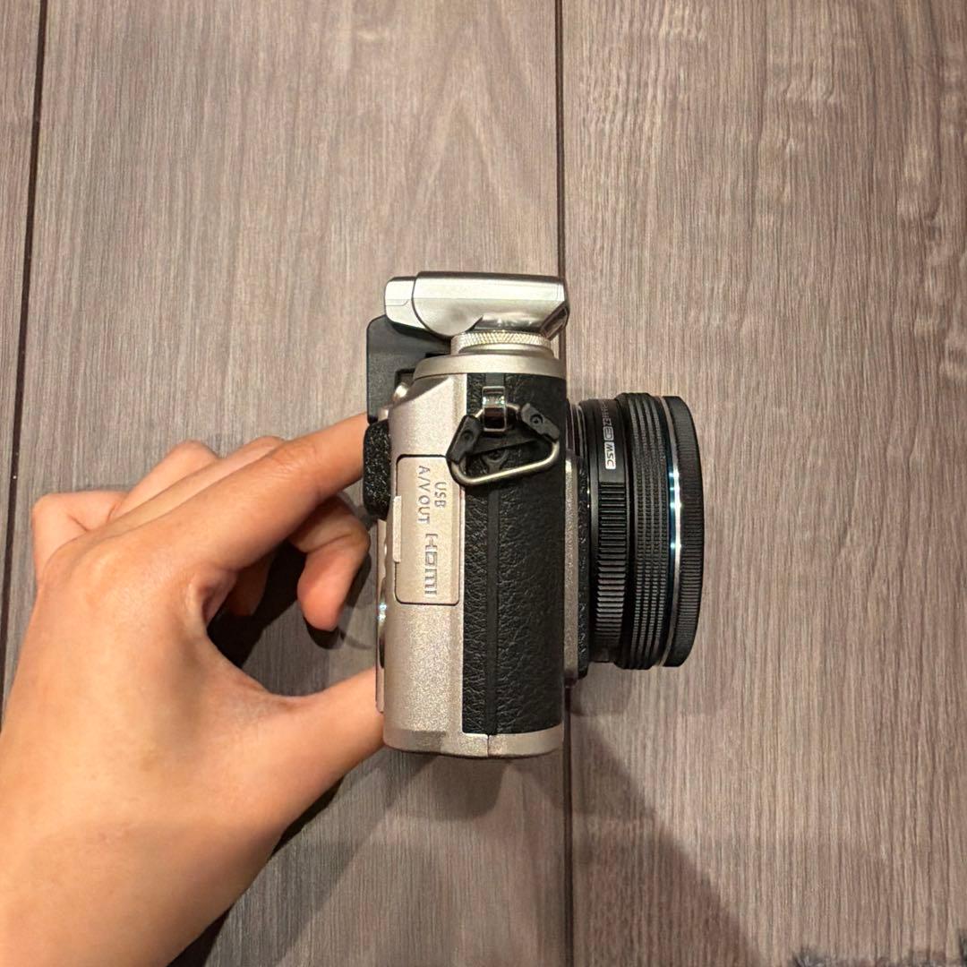 デジタルカメラ Olympus pen E-PL8