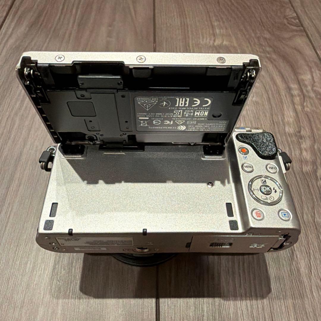 デジタルカメラ Olympus pen E-PL8