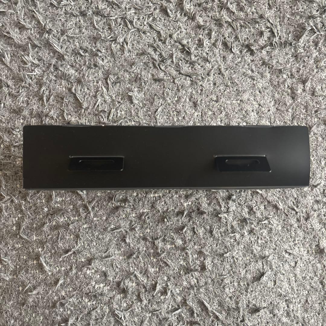 TRIUMPH ニーパッドキット　新品未使用