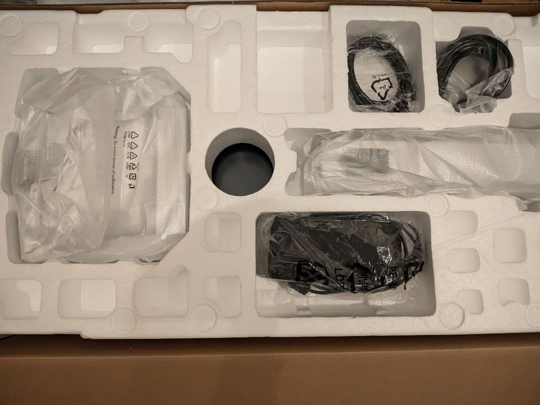 INNOCN 27M2U 4K 27インチ HDR1000 モニター