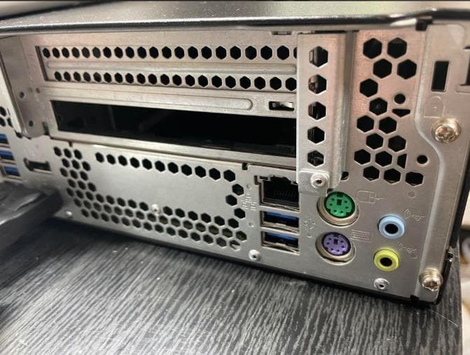 デスクトップ型 PC 高速SSD仕様