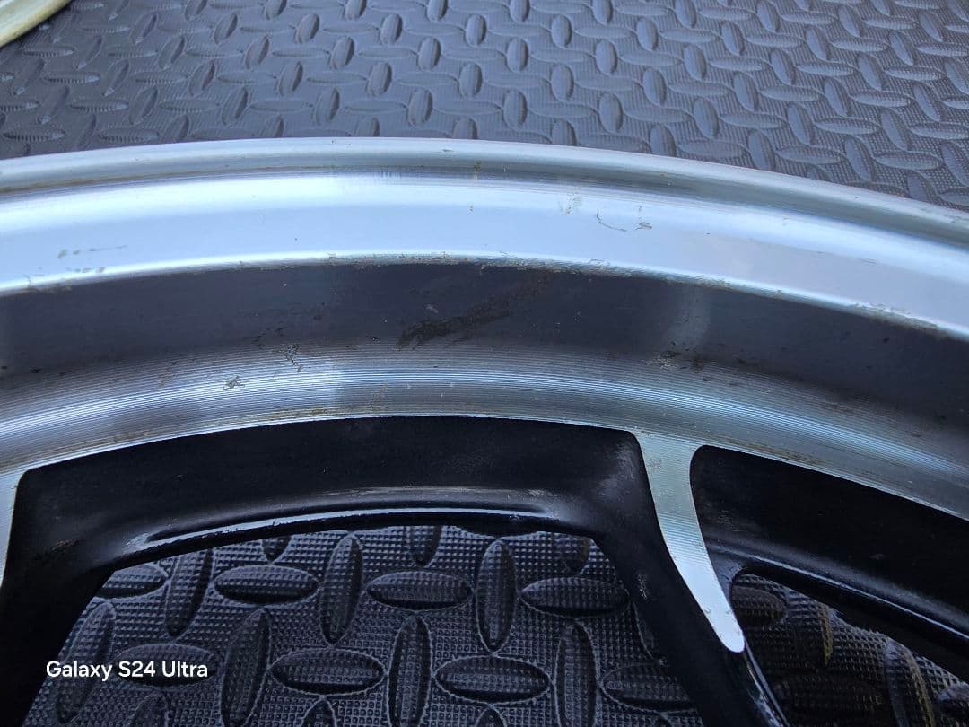 2013年式　ZX14R 　純正ホイール前後セット