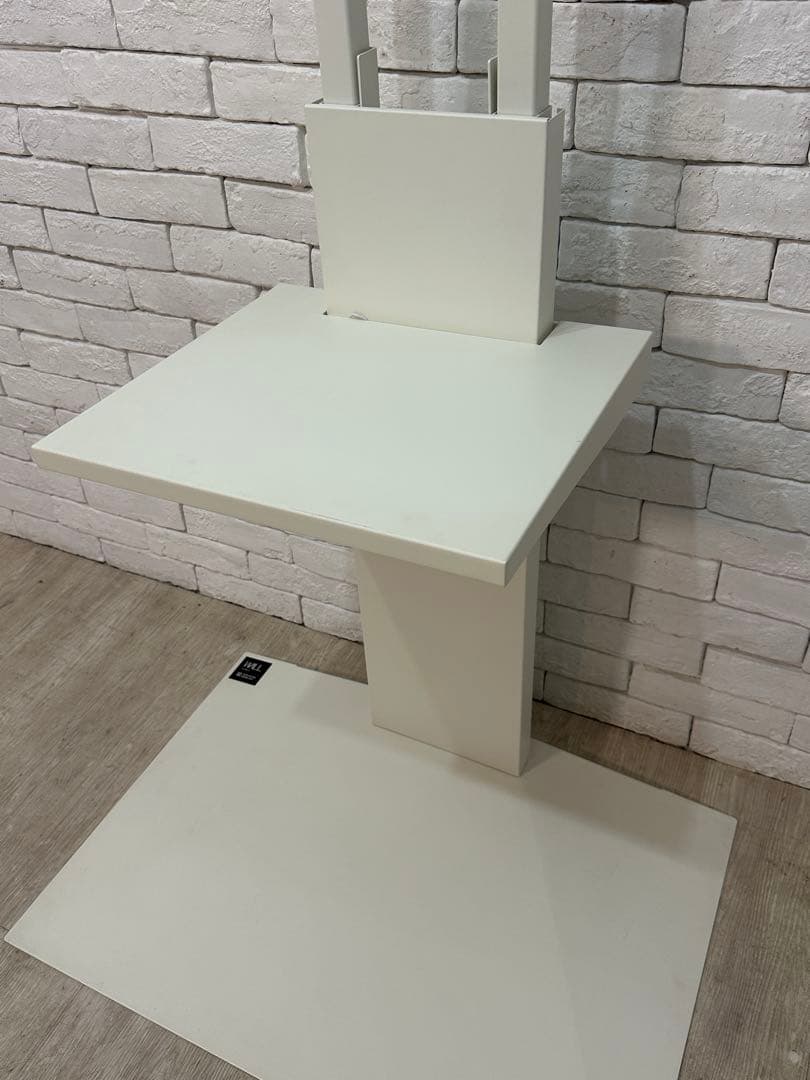 【東京都内23区配送無料】完成品　EQUALS WALL テレビ　スタンド　台