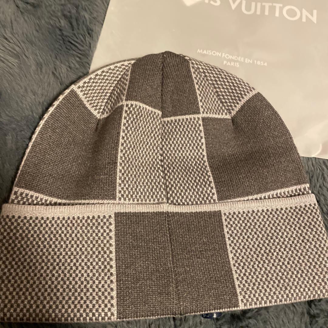 ルイヴィトン グレー チェック柄 ニット帽