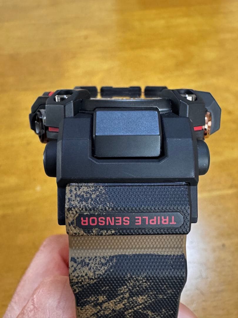 G-SHOCK GW-9500TLC-1JR ランクルコラボモデル