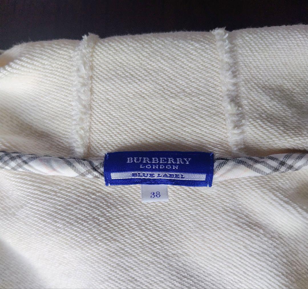 バーバリーブルーレーベル　ジップアップ　パーカー　フードファー付