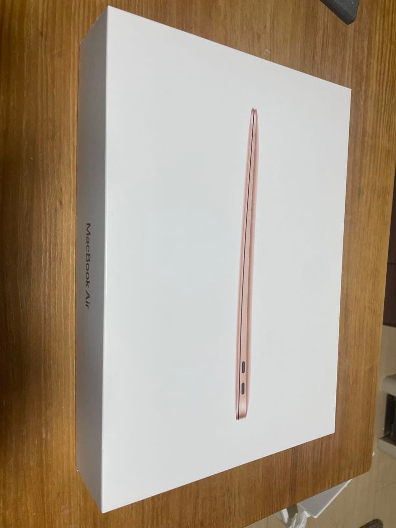 美品　Apple MacBook Air 256GB 13インチローズゴールド