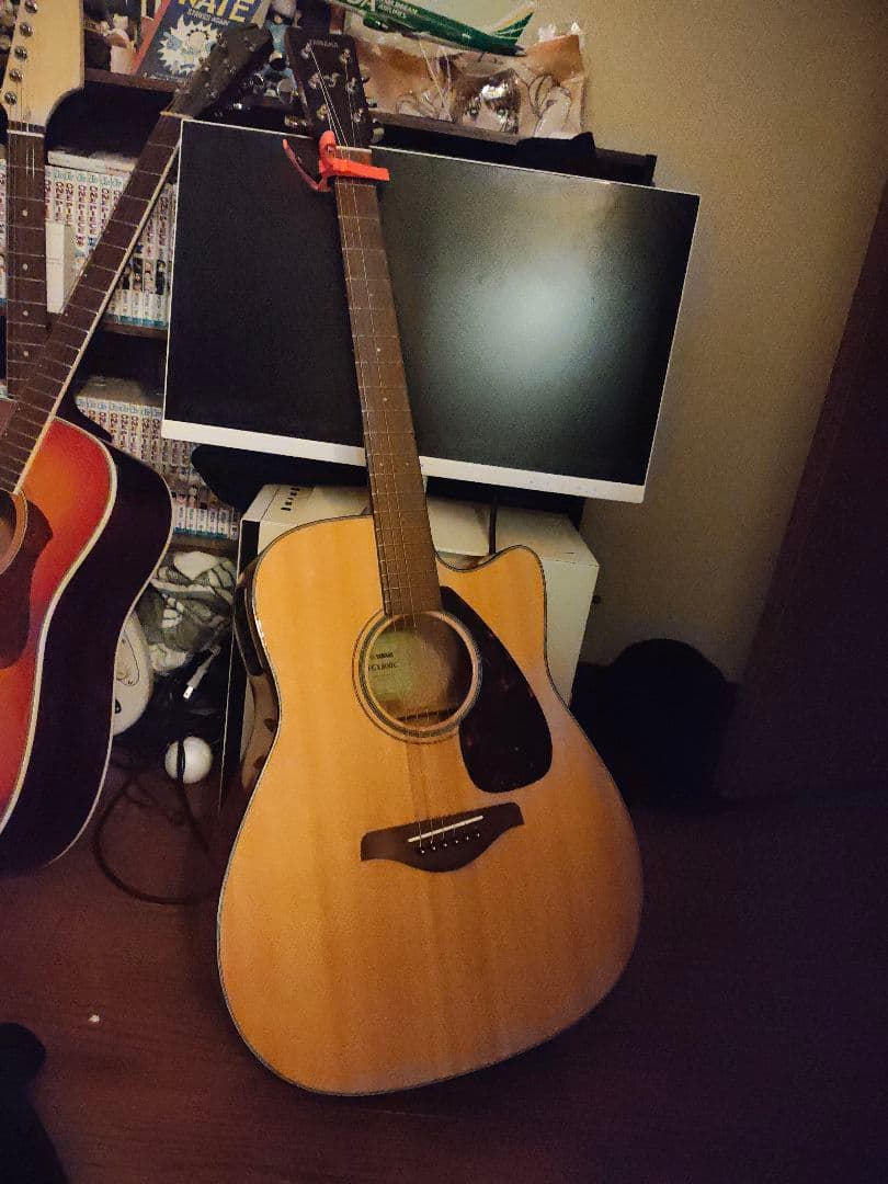 Yamaha エレアコ　ハードケース付き　欲しいものがあるため格安