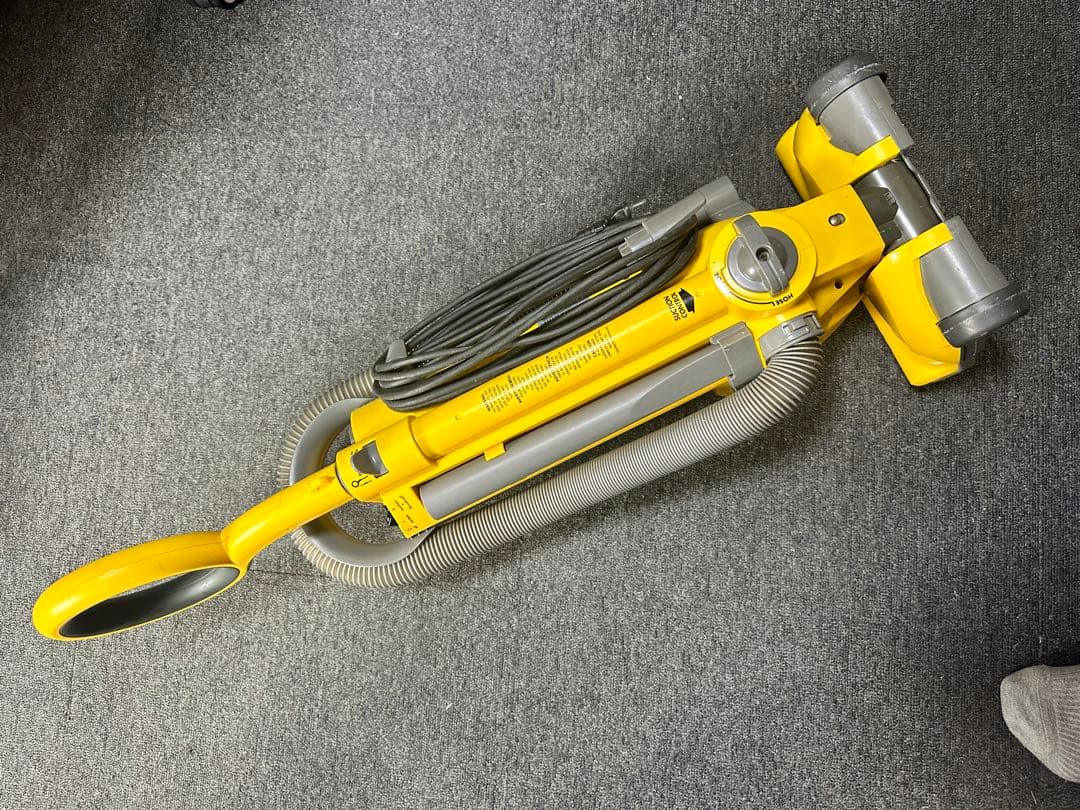 中古、Eureka エウレカ 掃除機 431F