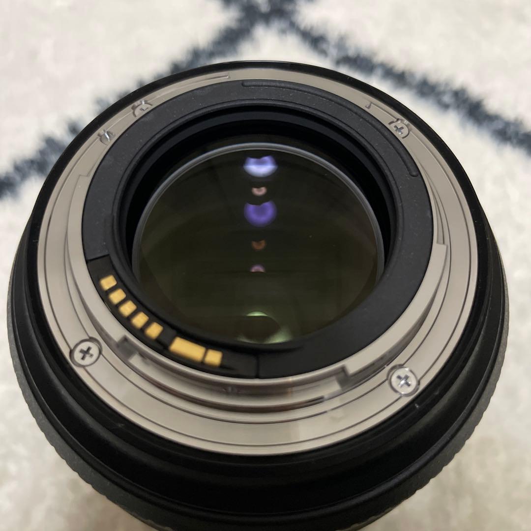Canon EF85mm F1.4L IS USM［単焦点レンズ EFマウント］