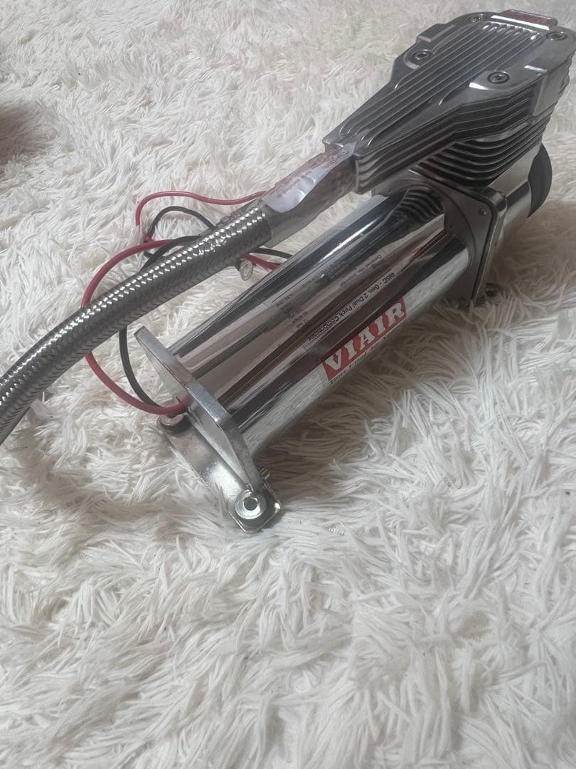 中古品 エアサスVIAIR 485C デュアルパックコンプレッサー