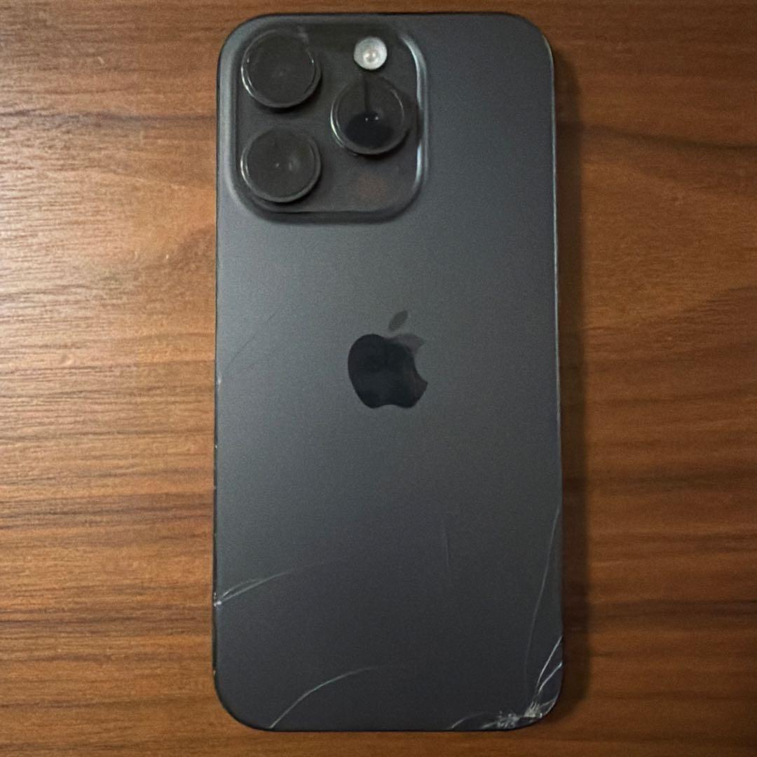 iPhone15pro ブラック 256GB