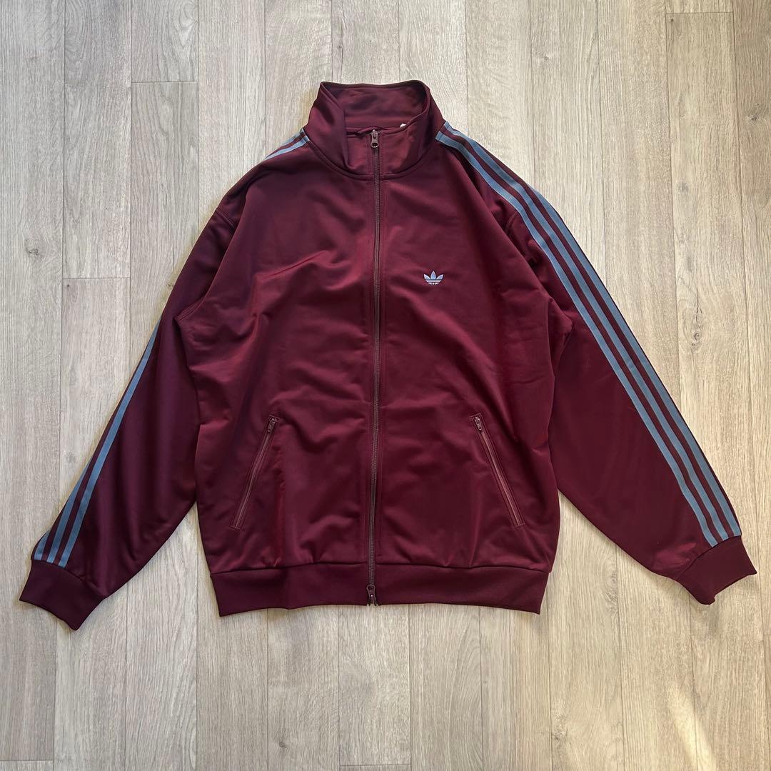 adidas トラックジャケット ジェンダーニュートラル マルーン M