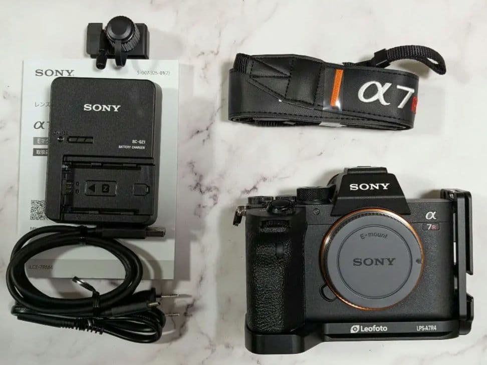 SONY α7R IV ILCE-7RM4　ミラーレス一眼 本体