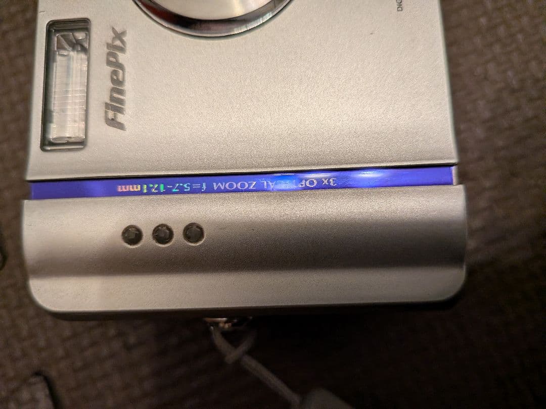 Fujifilm FinePix F401 デジタルカメラ