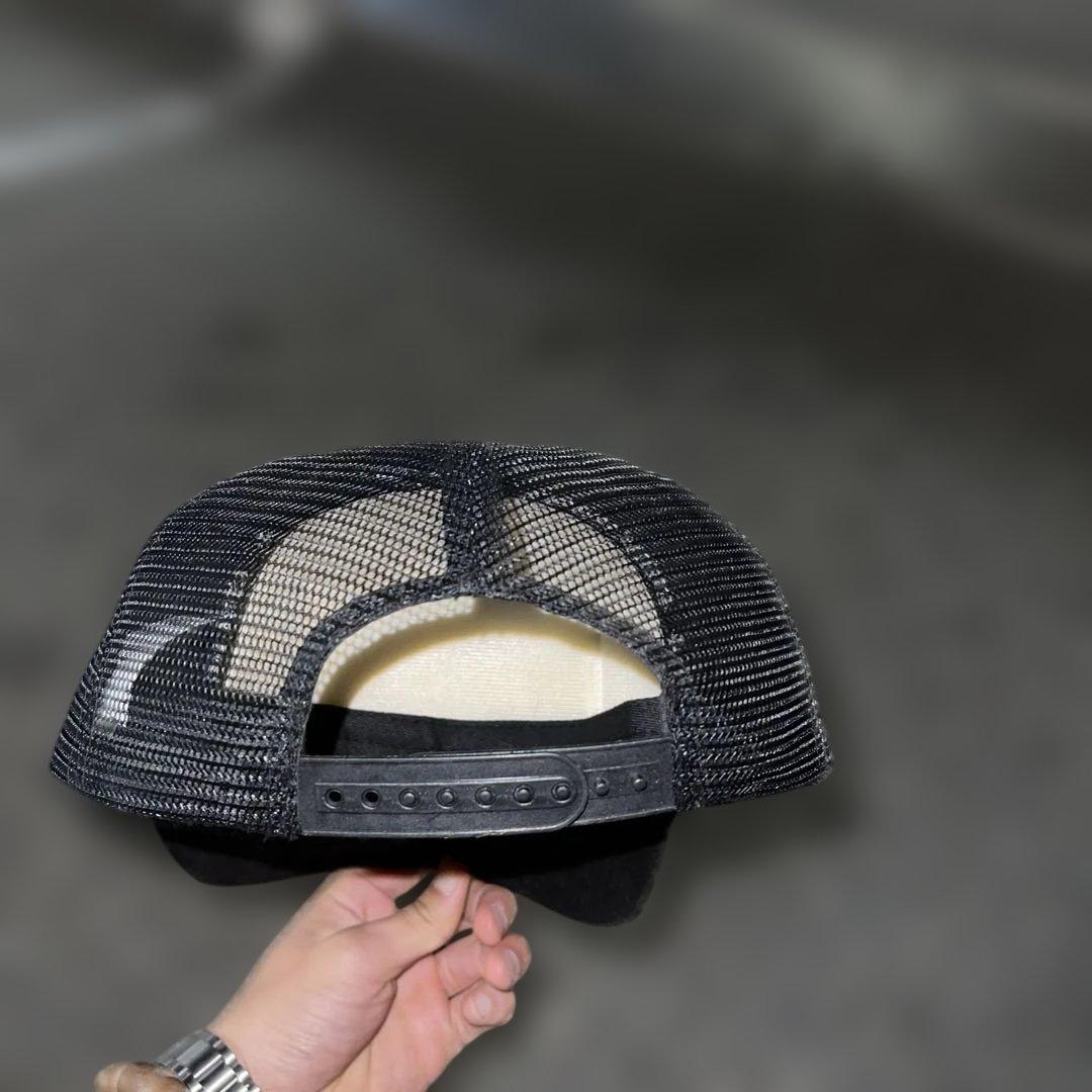 CHROME HEARTS トラッカーキャップ ブラック/ホワイト