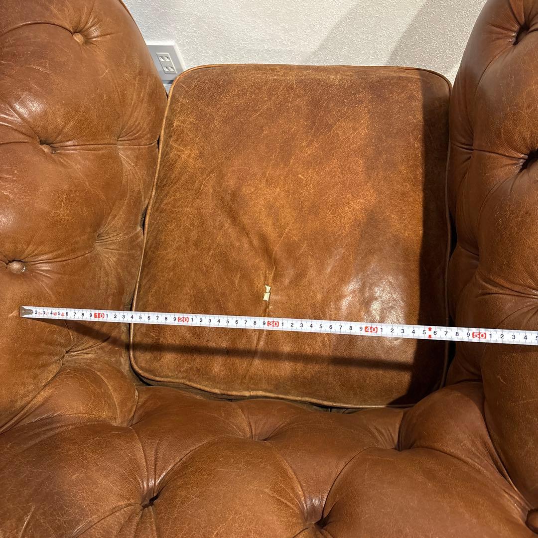 Eiji　ブラウンレザー チェスターフィールドソファ