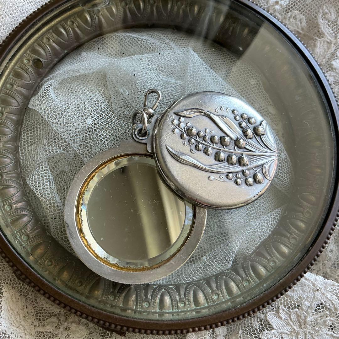 フランスアンティーク　すずらん　ミラー付きペンダントトップ　シャトレーン　鈴蘭