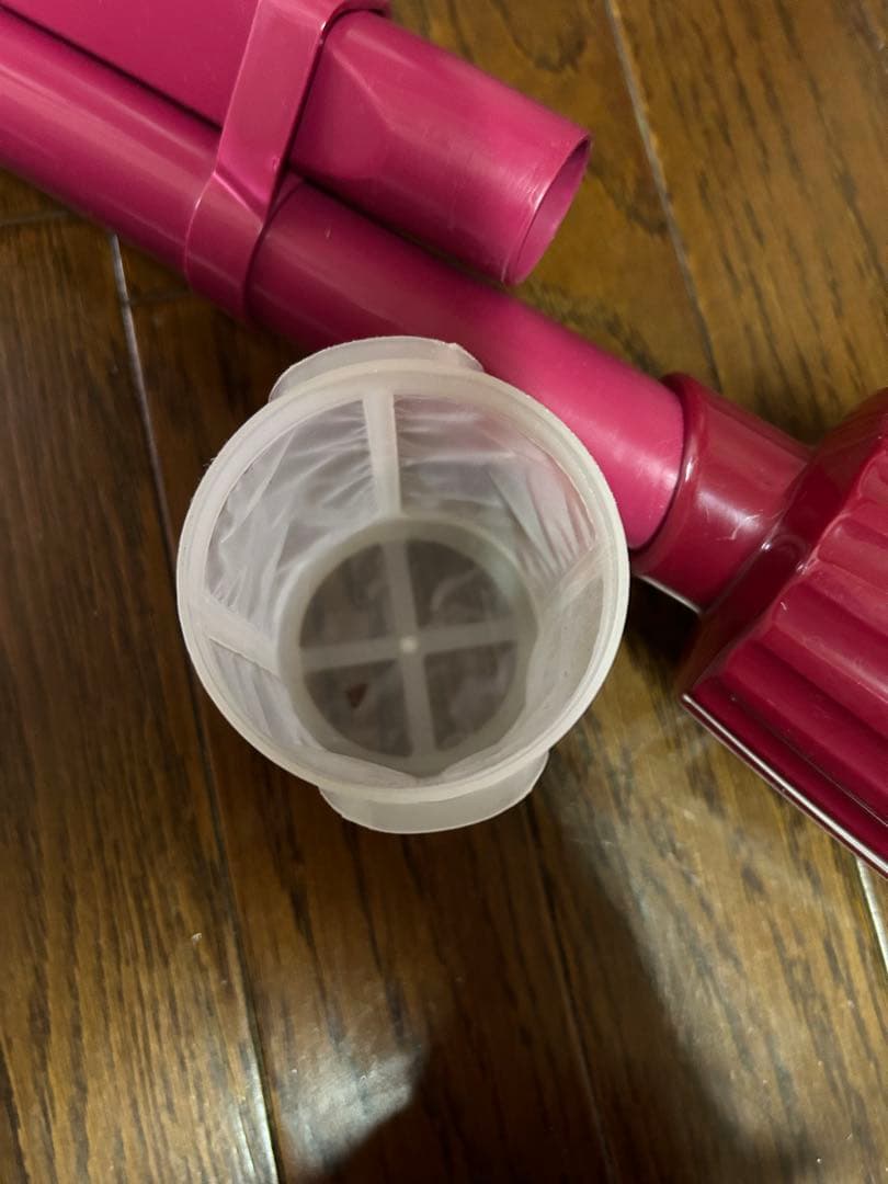 Makita コードレス掃除機 充電器、スタンド付き 赤