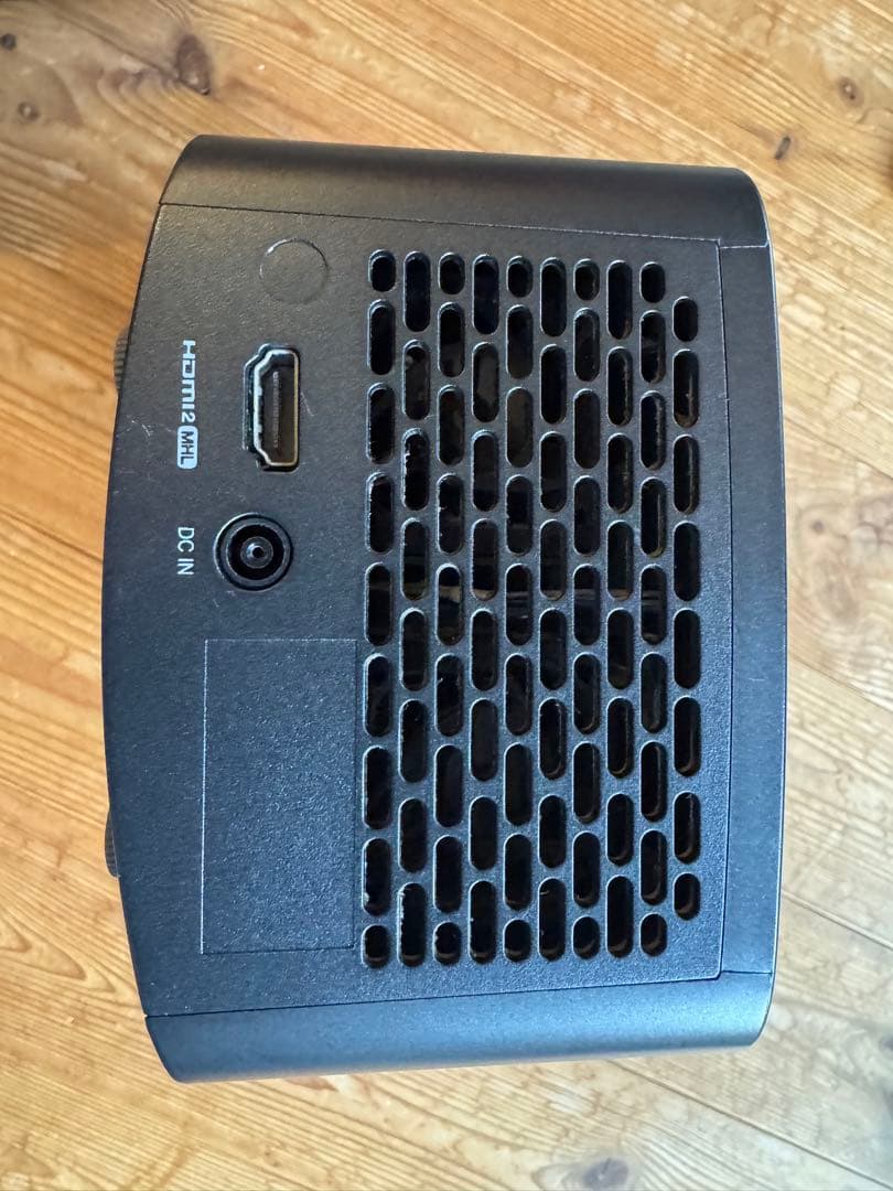 LG PF1000UG LED 超短焦点 プロジェクター